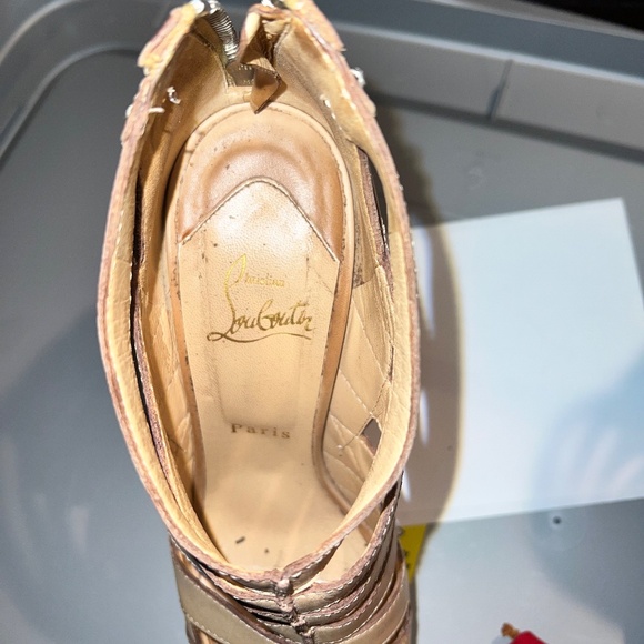 Christian Louboutin heels - Picture 4 of 15